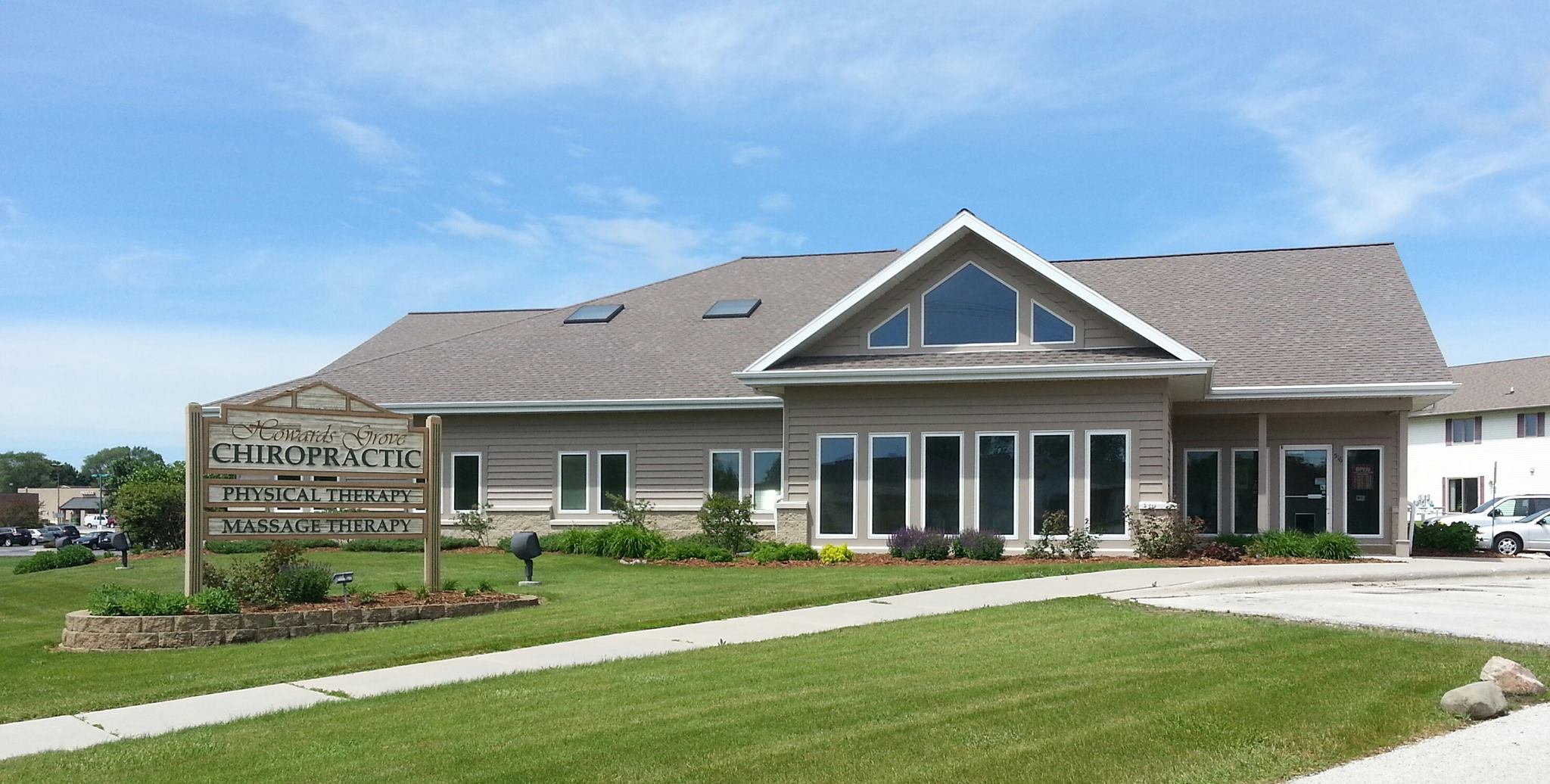 Chiropractor in Howards Grove, WI